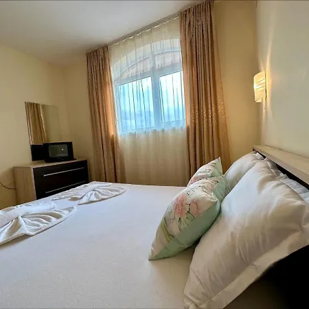 Menada Sky Dreams דירה